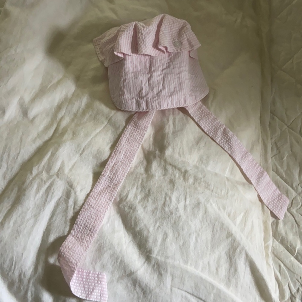 Shrimp & Grits pink and white bonnet size large